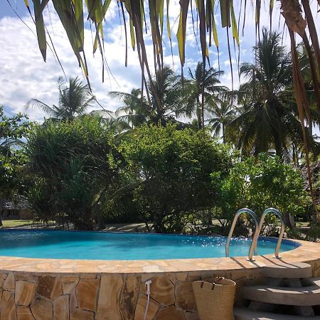 Emayani Beach Lodge Pangani Luaran gambar