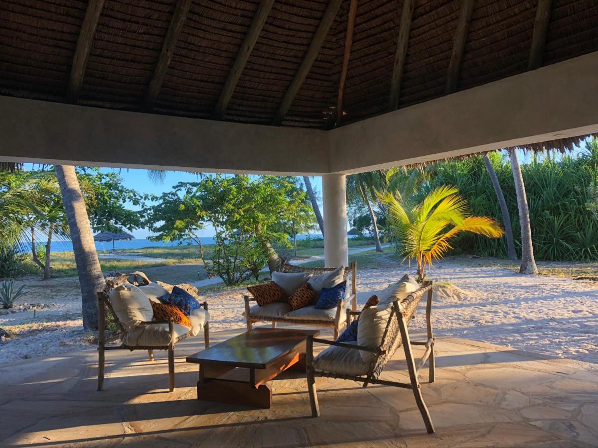 Emayani Beach Lodge Pangani Luaran gambar