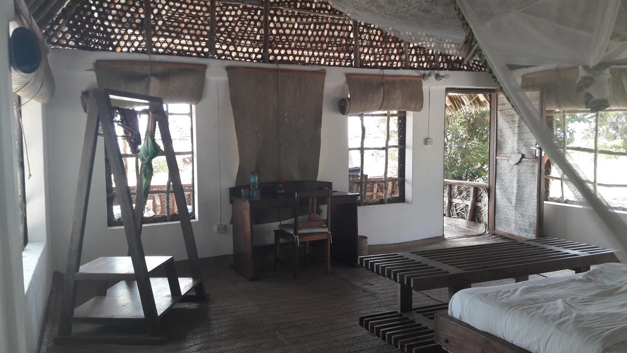 Emayani Beach Lodge Pangani Luaran gambar