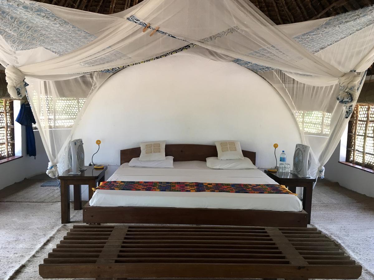 Emayani Beach Lodge Pangani Luaran gambar